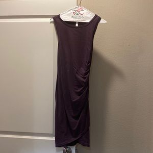 Leith ruched body con plum dress